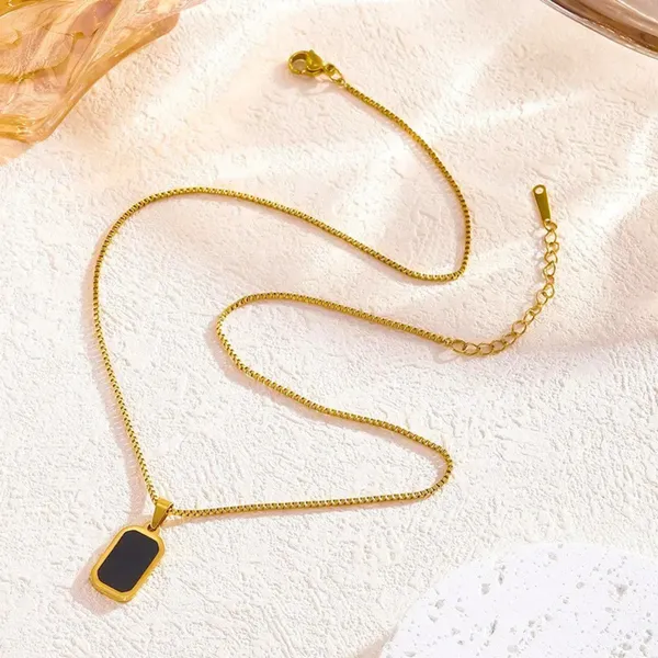 Black_Stone_Tag_Pendant_Necklace
