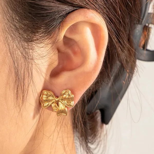Bow_Know_Stud_Earrings