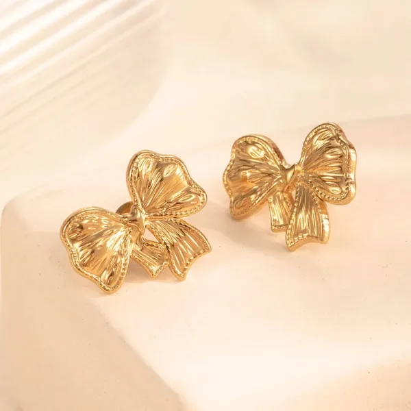 Bow_Know_Stud_Earrings