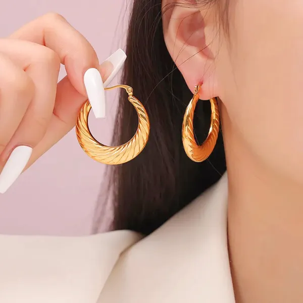 Classic_Rope_Style_Hoop_Earrings
