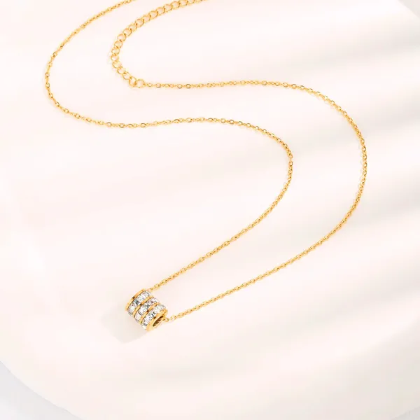Band_Ring_Floating_Pendant_Necklace