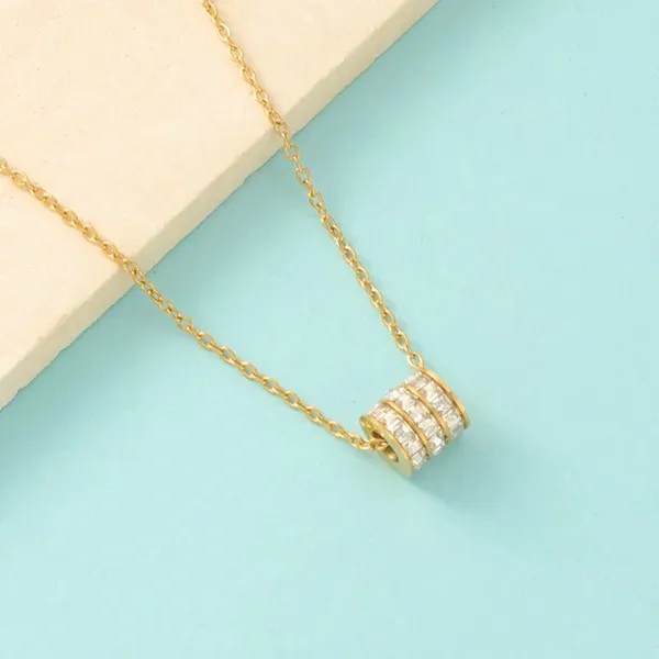 Band_Ring_Floating_Pendant_Necklace