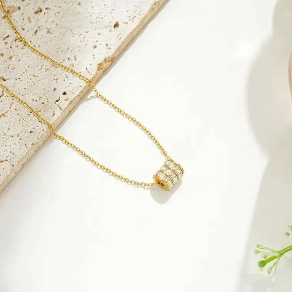 Band_Ring_Floating_Pendant_Necklace