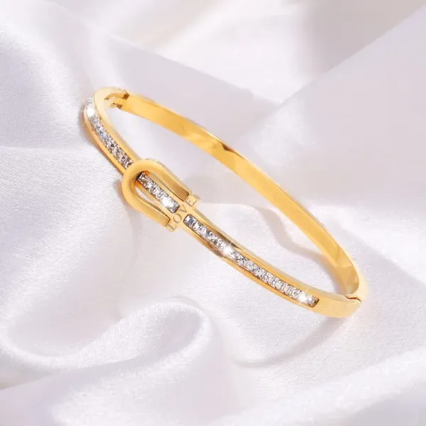 Golden_Serenity_Bangle