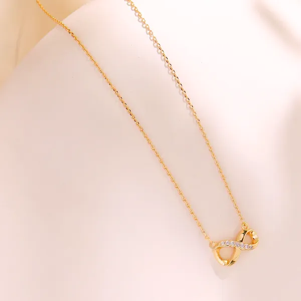 Infinity_Pendant_Necklace