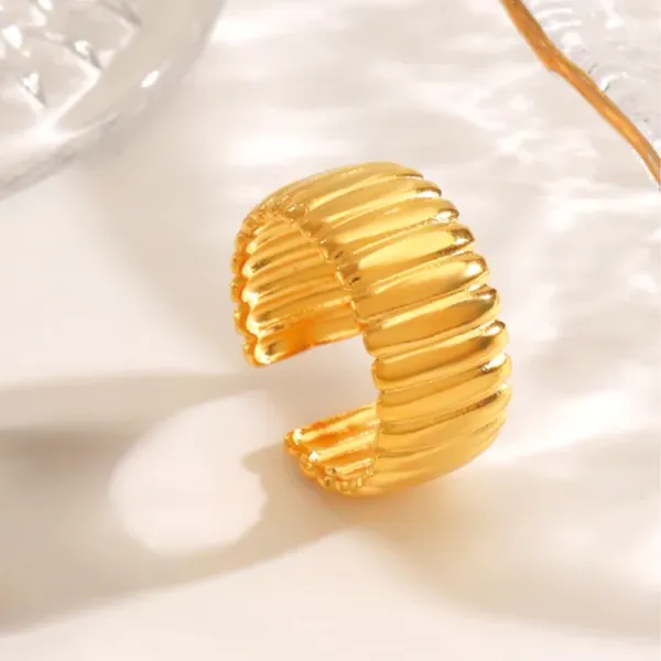 Croissant_Statement_Ring