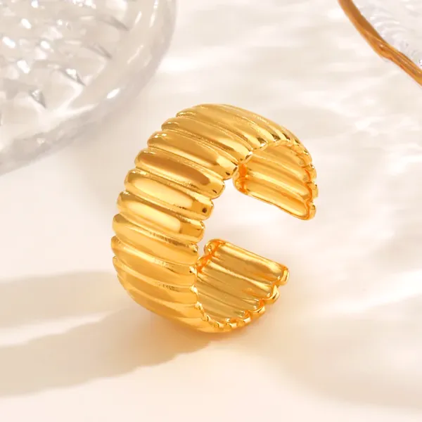 Croissant_Statement_Ring