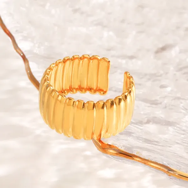 Croissant_Statement_Ring