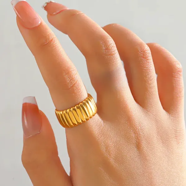 Croissant_Statement_Ring
