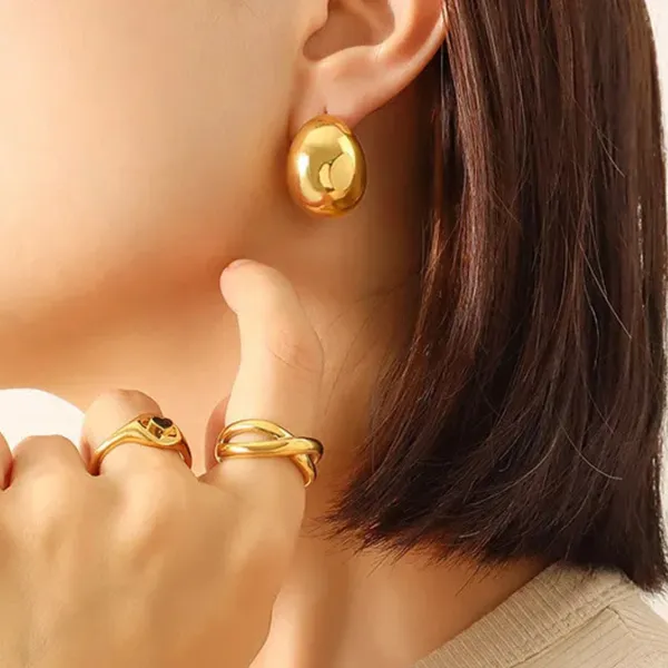 Teardrop_Dome_Stud_Earrings