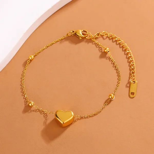 Minimalist_Heart_Chain_Bracelet