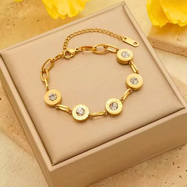 Roman_Numeral_Charms_Bracelet