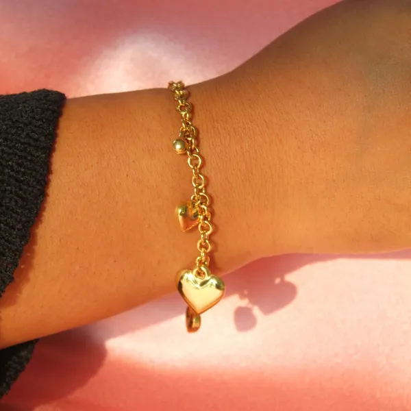 Puffy_Hearts_Charm_Bracelet_For_Women