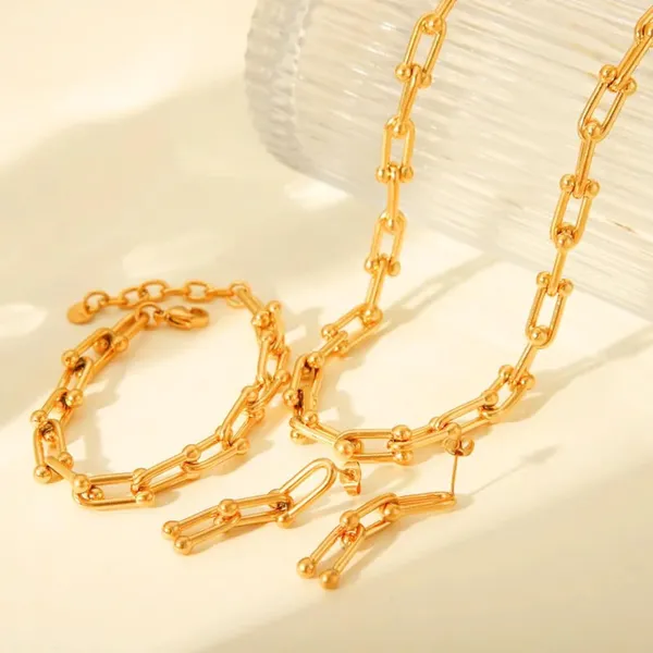 Bold_Link_Chain_Bracelet_For_Women