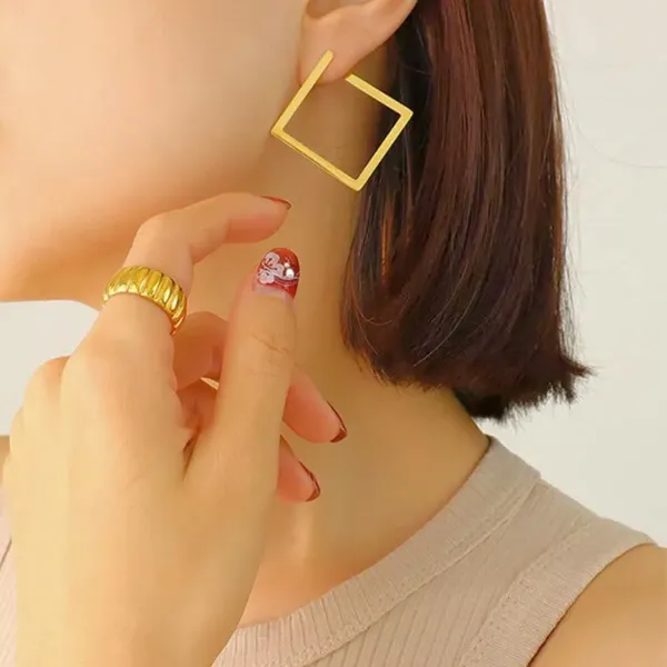 Geometric_Square_Hoop_Earrings