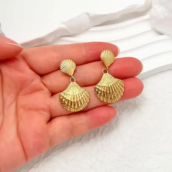 Sea_Shell_Dangle_Drop_Earrings