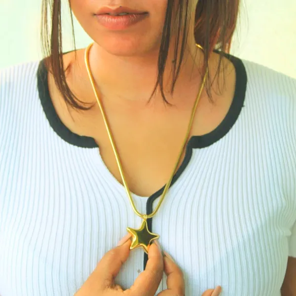 Big_Puffy_Star_Pendant_Necklace