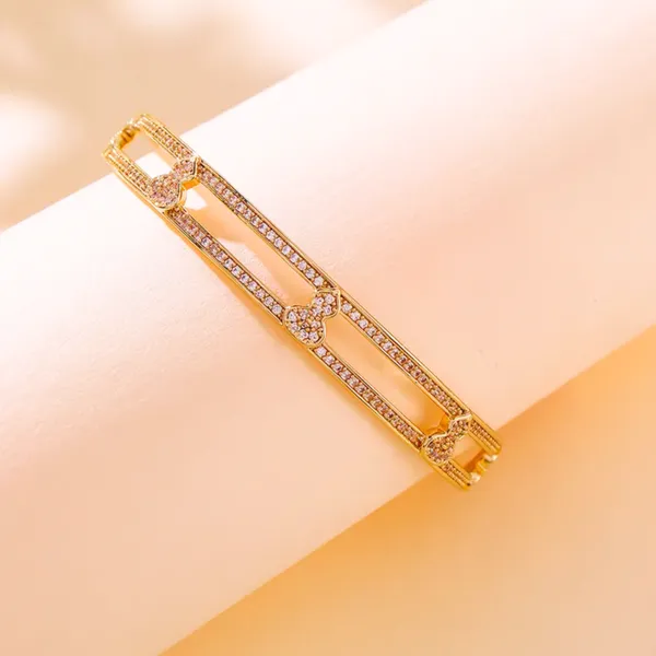Studded_Tennis_Bangle
