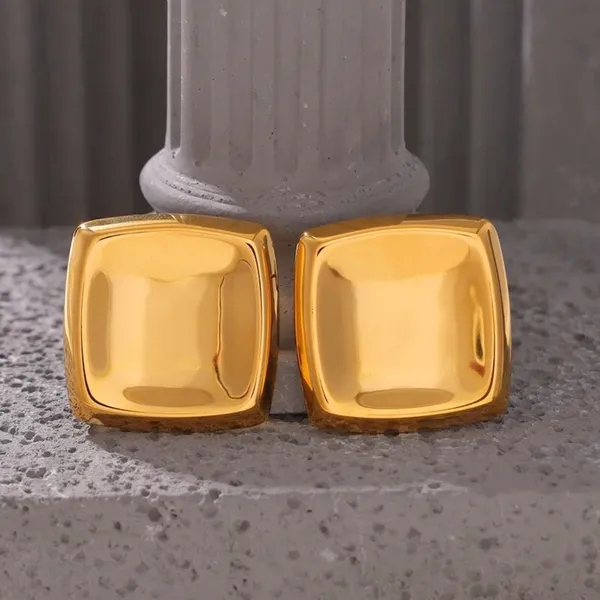 Super_Bold_Square_Stud_Earrings