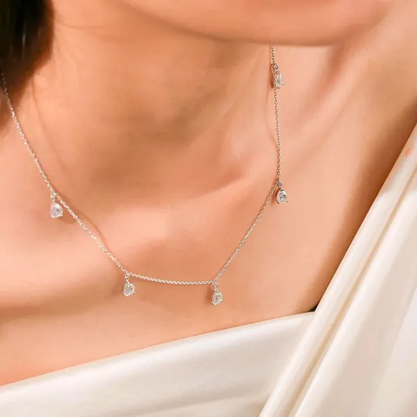 Tear_Drop_Silver_Station_Necklace