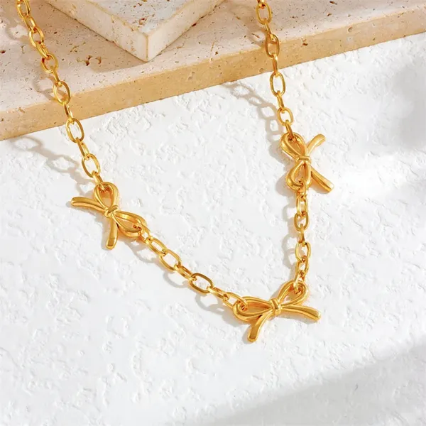 Triple_Bow_Knot_Charms_Necklace