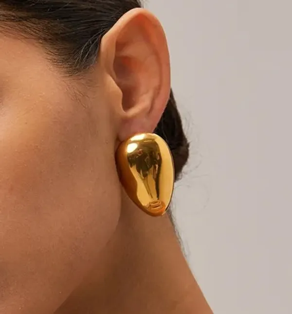 Bold_Teardrop_Stud_Earrings