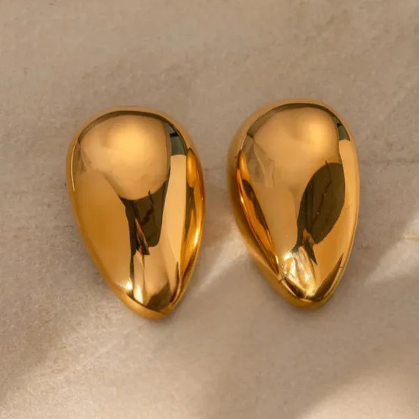 Bold_Teardrop_Stud_Earrings