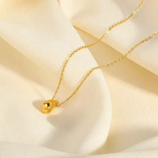 Tiny_Teardrop_Pendant_Necklace