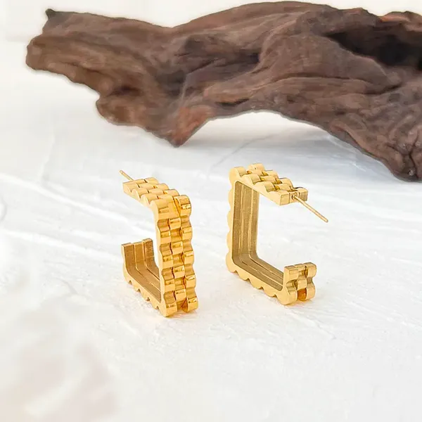 Geometric_Textured_Square_Hoop_Earrings