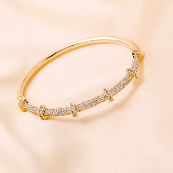 Classic_Bamboo_Knot_Bangle