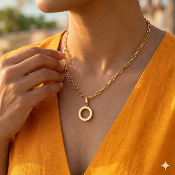 Circle_Pendant_Paperclip_Necklace