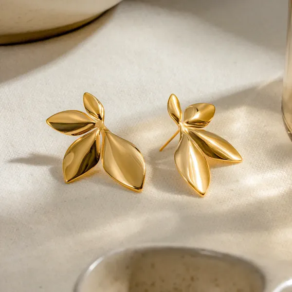 Leaf_Bold_Stud_Earrings