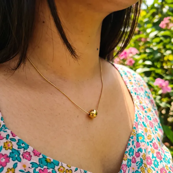 Floating_Bead_Pendant_Necklace