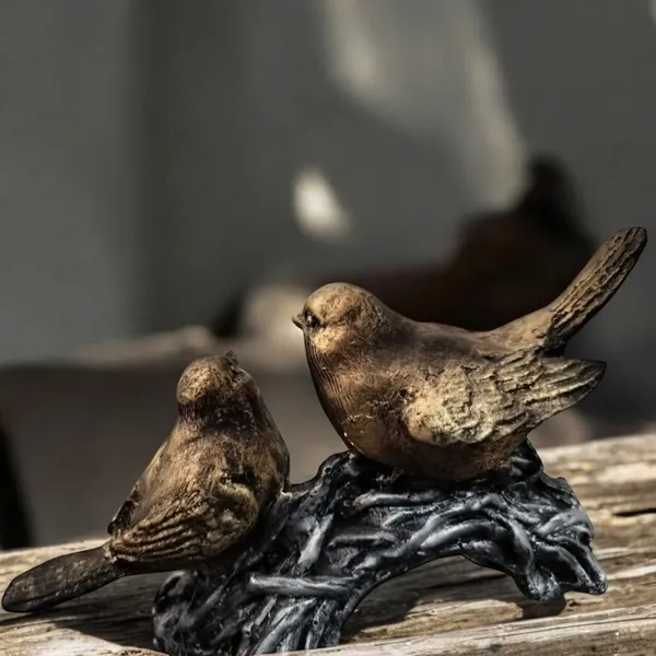 Multicolor_Resin_Premium_&_Elegant_Bird_Statue