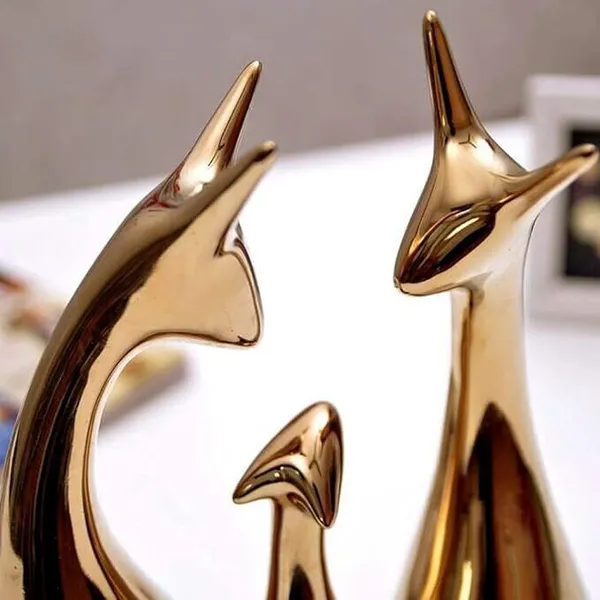 Gold_Resin_Premium_&_Elegant_Handicraft_&_Artifact_Showpiece