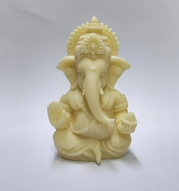 Clear_Resin_Premium_&_Elegant_Ganesha_Statue