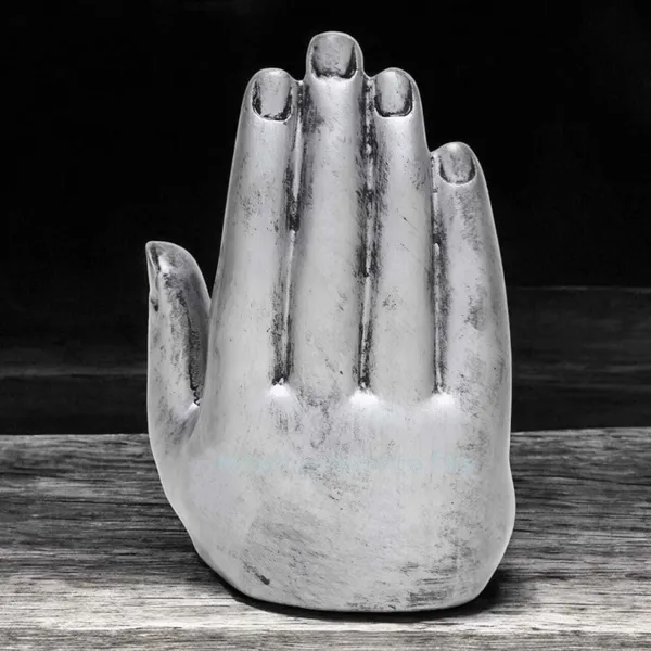 Silver_Resin_Premium_&_Elegant_Buddha_Statue
