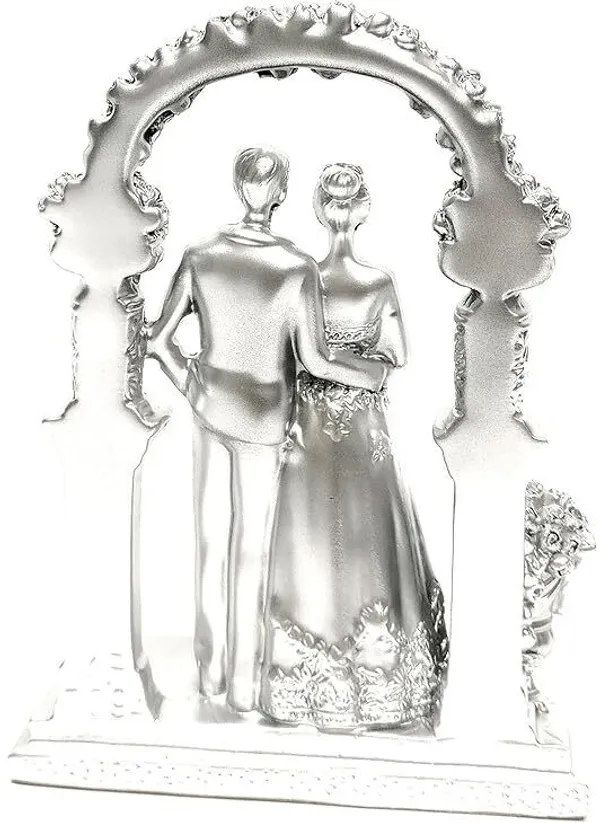 Silver_Resin_Premium_&_Elegant_Couple_Statue