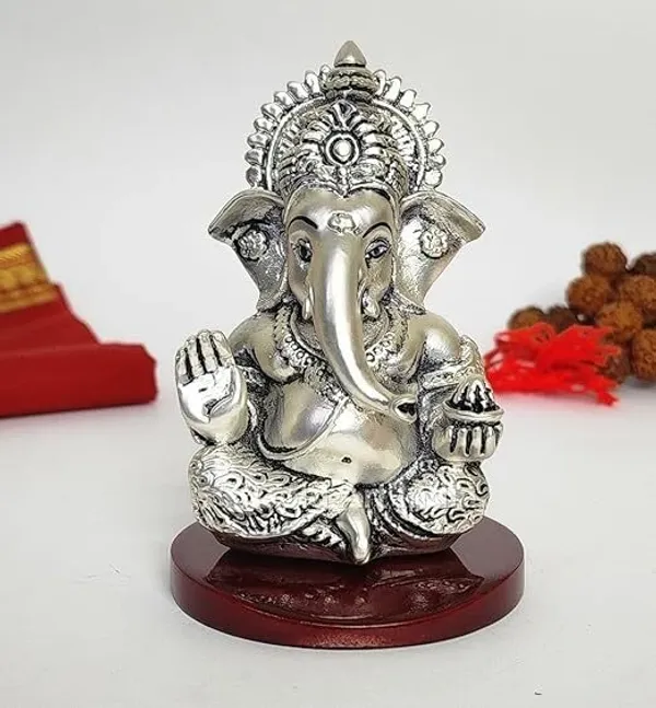 Silver_Resin_Premium_&_Elegant_Ganesha_Statue
