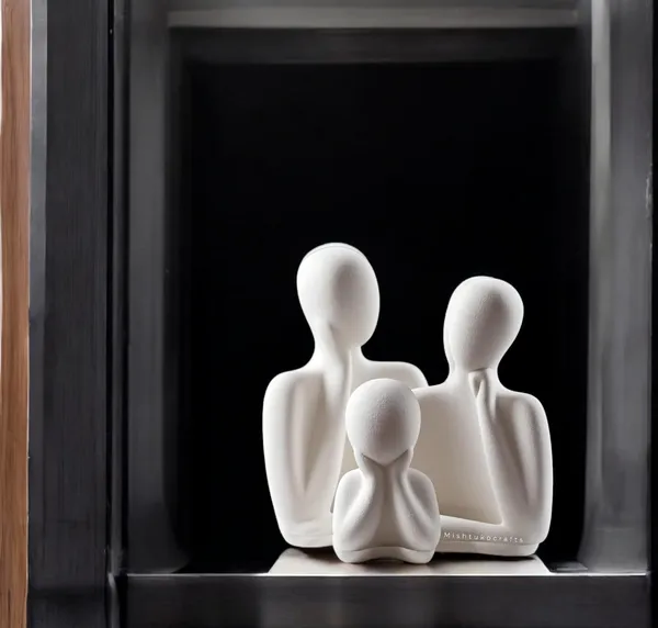 White_Resin_Premium_&_Elegant_Family_Statue