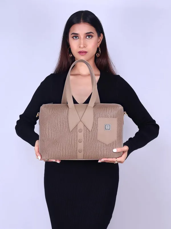 Sandstone_Weave_Women_Handcrafted_Designer_Handbag_For_Women_With_Adjustable_And_Detachable_Sling_Strap_|_Vegan_Leather_Handbag_|_Perfect_For_Everyday_Office