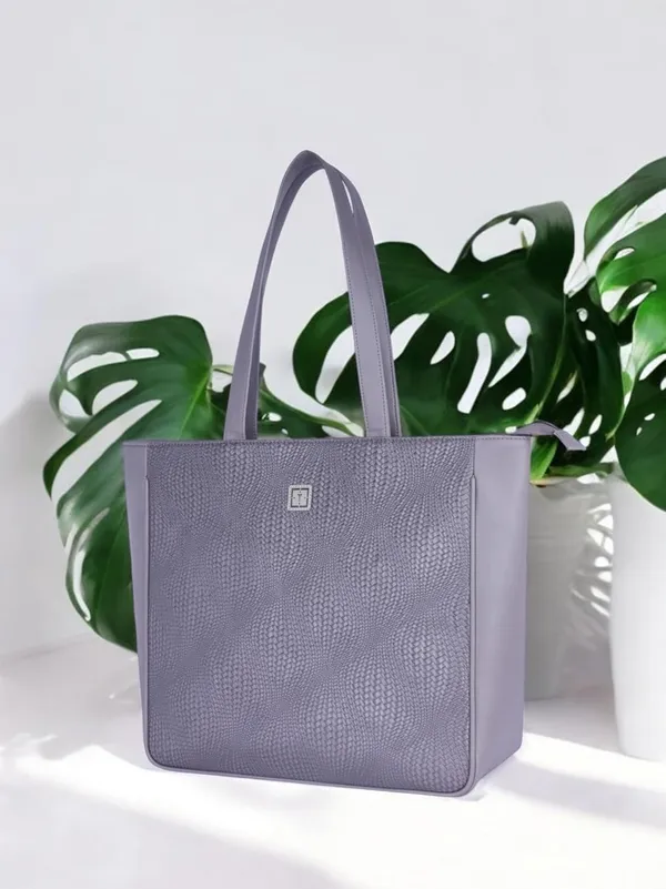Ash_Mirage_Designer_Big_Tote_Bag_|_Stylish_&_Functional_Handcrafted_Shoulder_Bag_For_Mothers_&_Office_Use_|_Premium_Vegan_Leather