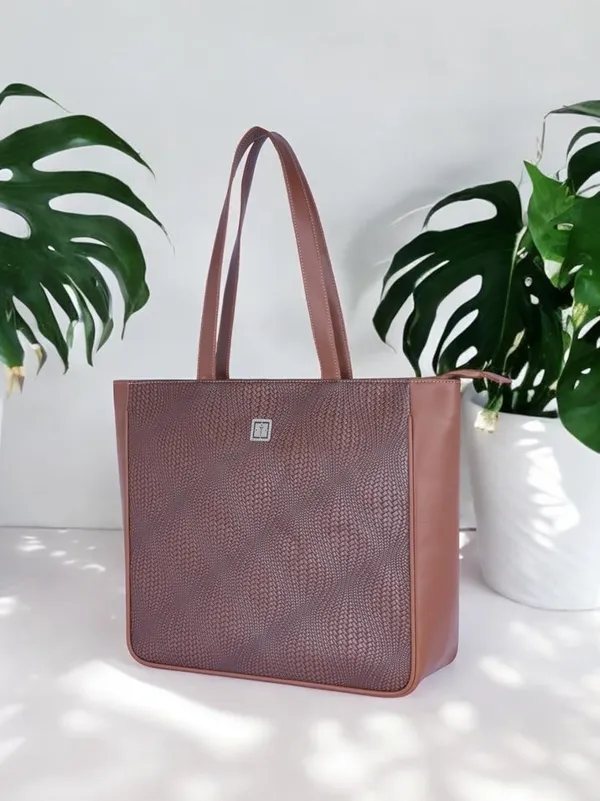 Multicolor_Mirage_Designer_Big_Tote_Bag_|_Stylish_&_Functional_Handcrafted_Shoulder_Bag_For_Mothers_&_Office_Use_|_Premium_Vegan_Leather_(Mocha_Mirage)