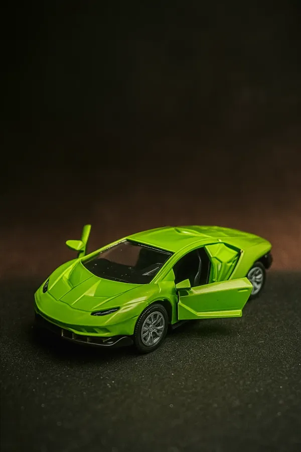 1:32_Scale_Mini_Die_Cast_Pull_Back_Action_Car_Toy_for_Kids_with_Rubber_Tires,_Realistic_Design_Openable_Doors_-_Off-Road_Scale_Model
