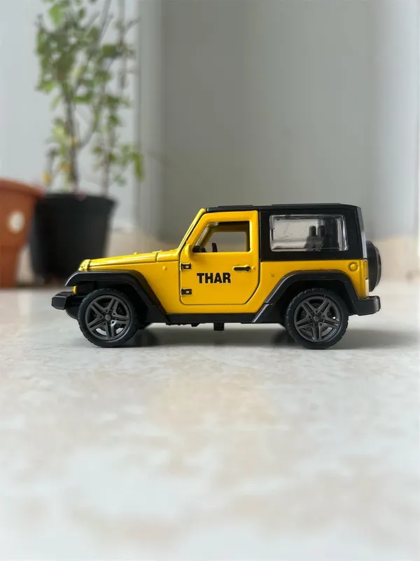 Mahindra_Thar/Jeep_Die-Cast_Metal_Toy_for_Kids_|_Pull_Back_Action_Miniature_Scaled_Model_Toy_Car_(Yellow)