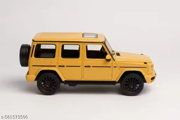 Metal_Toy_Car_Suv_G_Wagon_With_Openable_Doors,_High_Speed_Car_With_Pull_Back,_Openroof_Dual_Tone_Thar_Jeep_Car_For_Kids._(Size_1:32)_yellow