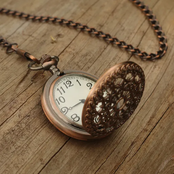 Vintage_Pocket_Antique_Watch_Cool_Retro_Pendant_Necklace_Watch_With_Chain
