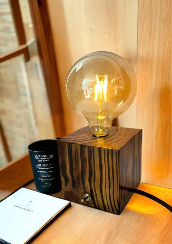 Brown_Wood_Retro_Desk_Lamp__Toggle_switch_lamp_with_vintage_polish