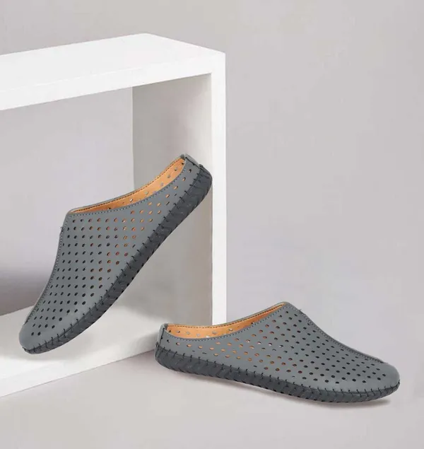 Grey_Mesh_Casual_Sandals_For_Men