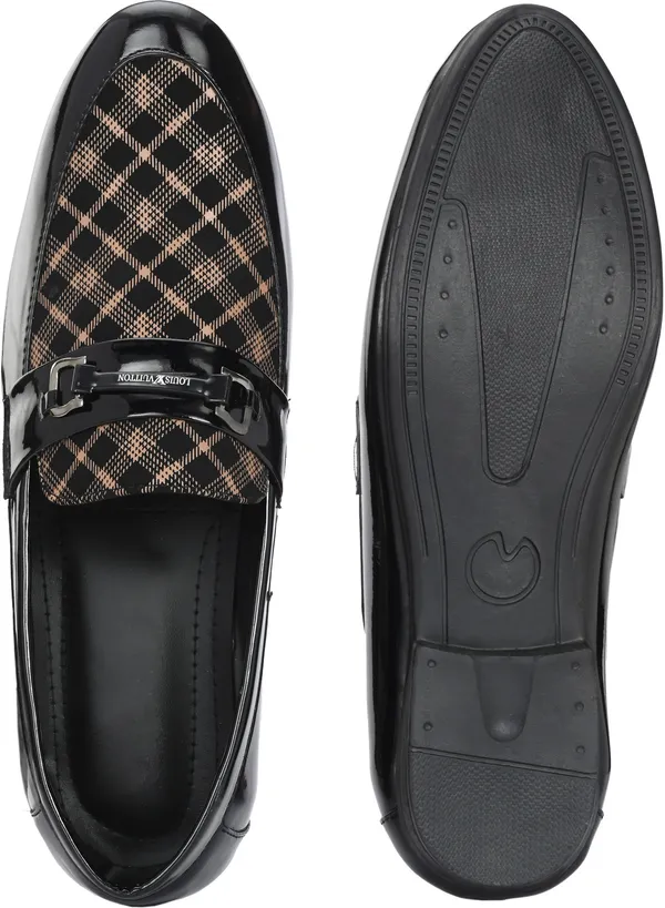 Black_&_Beige_Patent_Leather_Casual_Loafers__For_Men